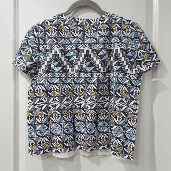 TORY BURCH Multi-color Geometric Short Sleeve Vneck Raw Hem Crop Top, Size S - Picture 6 of 11